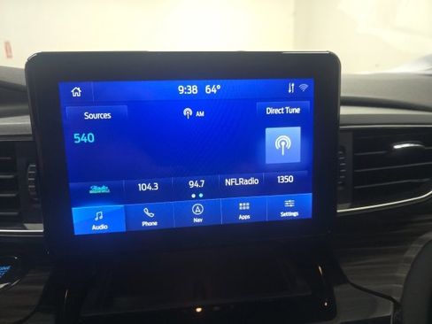 Used 2023 Ford Explorer Limited w/ Equipment Group 301A image 26