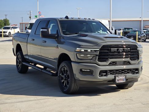 New 2026 RAM 2500 Laramie w/ Night Edition AWD/4WD image 3