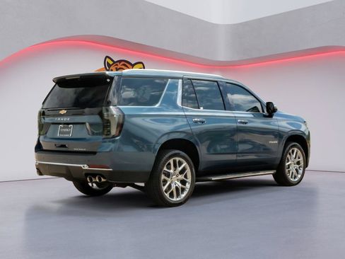 Used 2025 Chevrolet Tahoe Premier AWD/4WD image 6