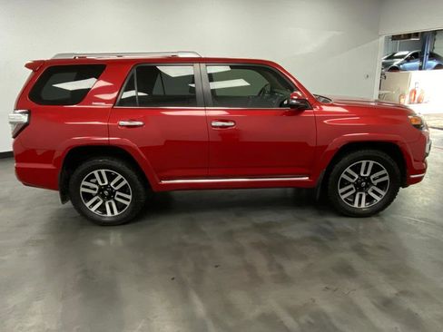Used 2016 Toyota 4Runner Limited image 7