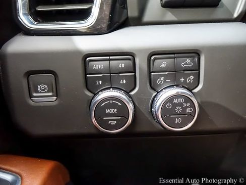 Used 2023 GMC Sierra 1500 Denali Ultimate AWD/4WD image 22