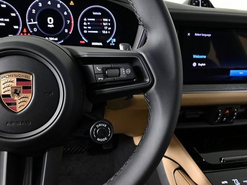 Certified 2026 Porsche Cayenne Coupe AWD/4WD image 11