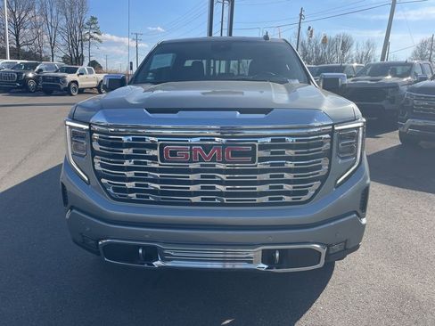 Used 2025 GMC Sierra 1500 Denali w/ Technology Package image 8
