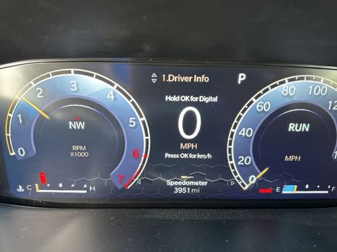 Used 2025 Jeep Compass Limited w/ High Altitude Package image 8