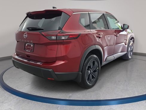 New 2026 Nissan Rogue SV FWD image 5