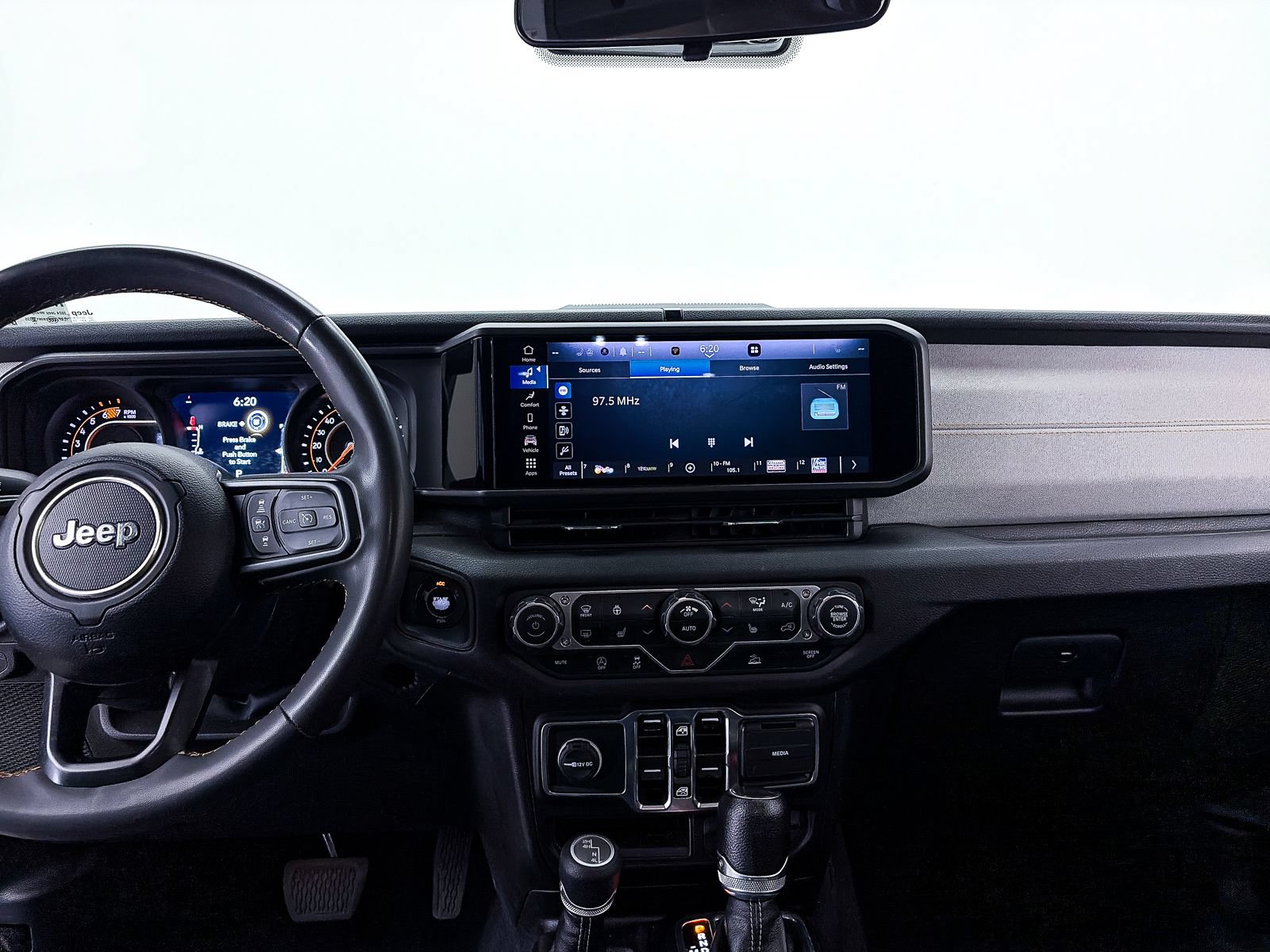 Used 2024 Jeep Wrangler Unlimited Sport AWD/4WD image 10