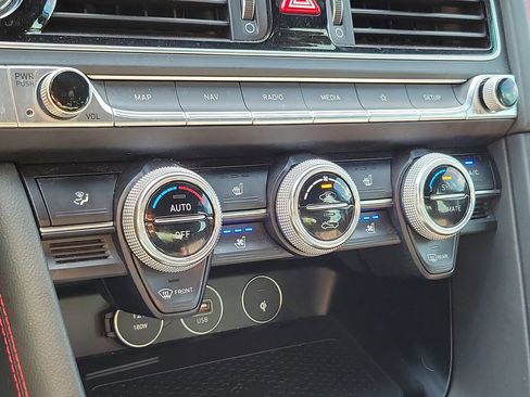 Certified 2023 Genesis G70 2.0T w/ Sport Prestige Package image 30