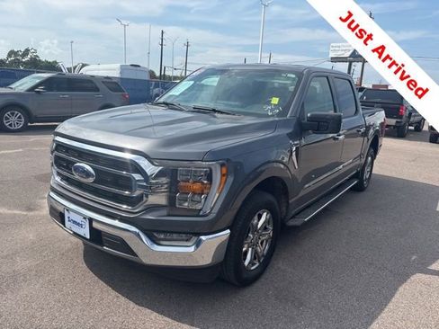 Used 2021 Ford F150 XLT w/ Equipment Group 302A High RWD image 1
