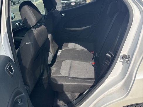 Used 2019 Ford EcoSport SE w/ SE Convenience Package image 5