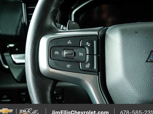 Used 2023 Chevrolet Silverado 1500 RST w/ Redline Edition AWD/4WD image 11
