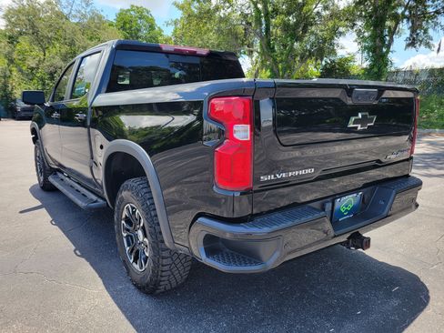 Certified 2024 Chevrolet Silverado 1500 ZR2 w/ Technology Package AWD/4WD image 11