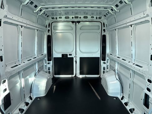 New 2026 RAM ProMaster 2500 w/ Advanced Safety Group image 7