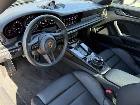 Certified 2022 Porsche 911 Targa 4 GTS image 4