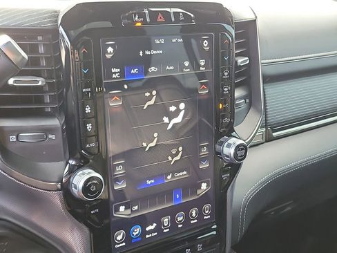 Used 2020 RAM 2500 Limited image 22