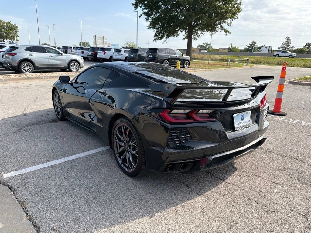 Used 2024 Chevrolet Corvette Stingray Premium Cpe RWD image 5