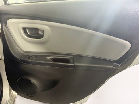Used 2017 Toyota Yaris L w/ Carpet Mat Package FWD image 26