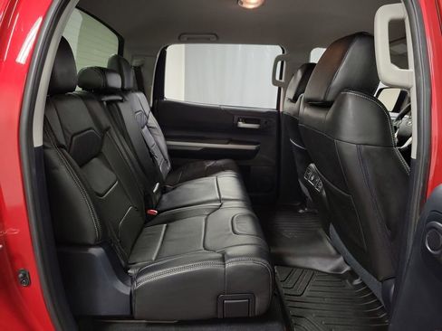 Used 2015 Toyota Tundra SR5 w/ SR5 Upgrade Package AWD/4WD image 24