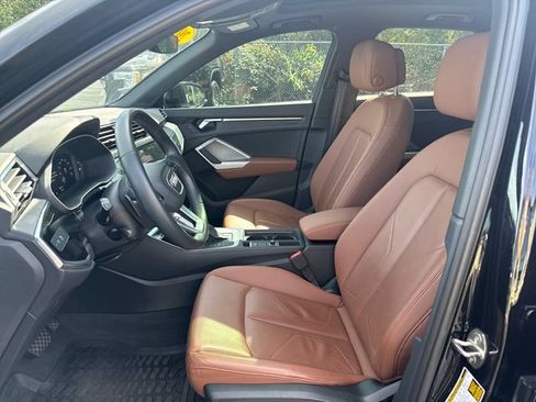 Used 2023 Audi Q3 2.0T Premium w/ Convenience Package AWD/4WD image 15