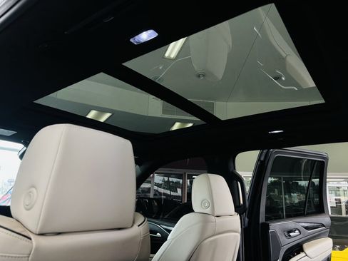 Used 2023 Cadillac Escalade Sport w/ Touring Package AWD/4WD image 36