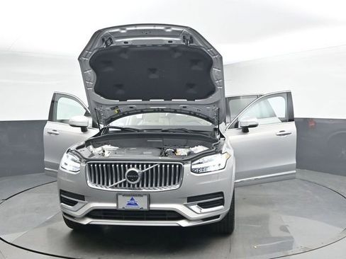 Used 2023 Volvo XC90 T8 Plus AWD/4WD image 54