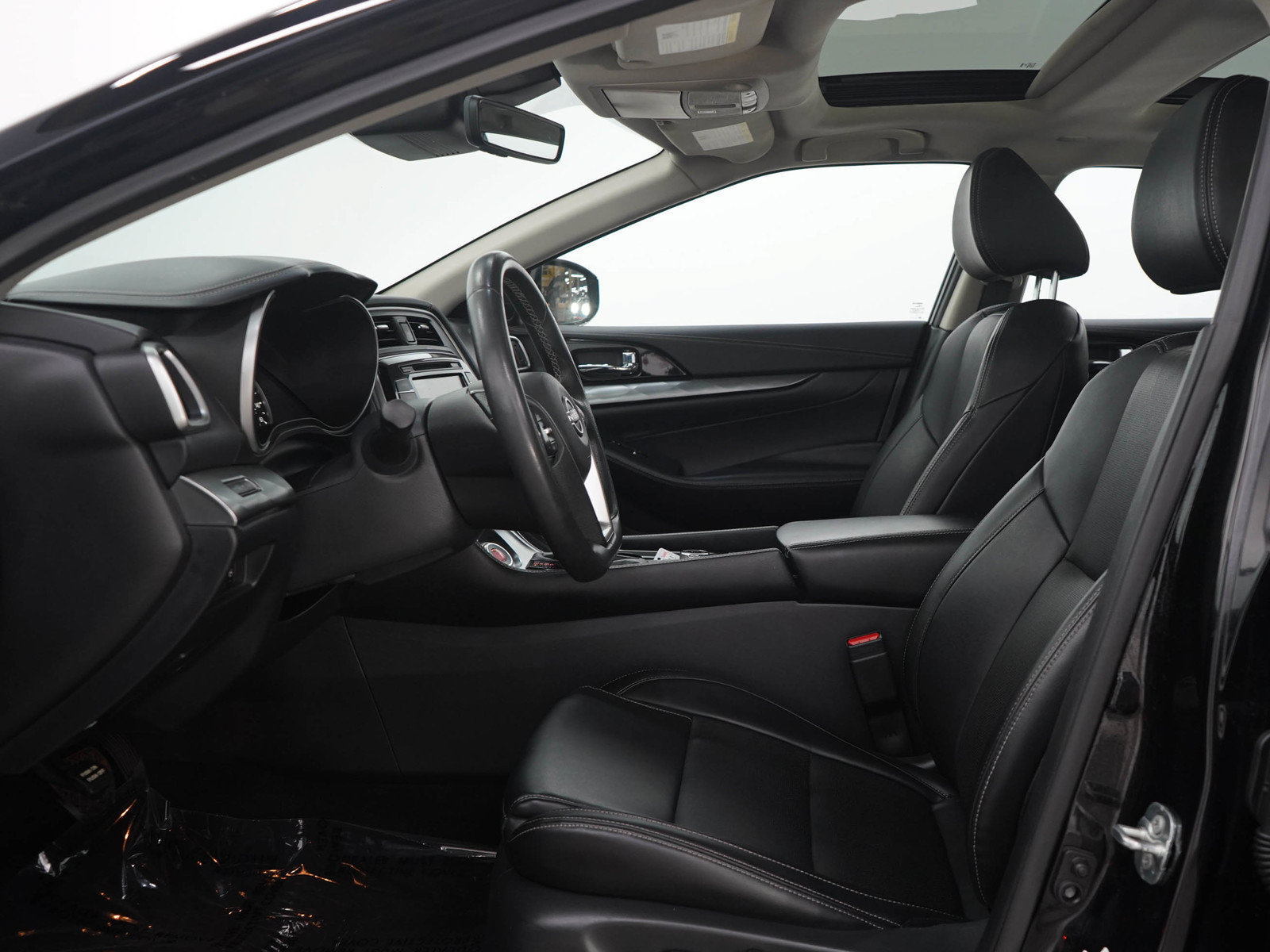 Used 2023 Nissan Maxima SL FWD image 21