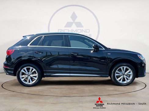 Used 2025 Audi Q3 2.0T Premium AWD/4WD image 2