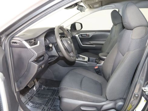 Used 2024 Toyota RAV4 LE FWD image 10