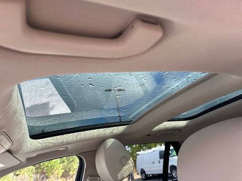 Certified 2022 Mercedes-Benz GLC 300 GLC 300 image 10