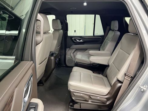 Used 2023 Chevrolet Tahoe LT AWD/4WD image 23