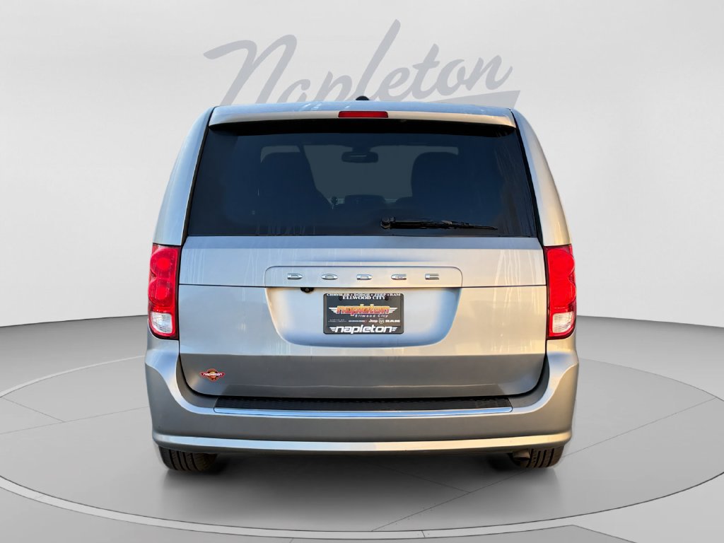 Certified 2020 Dodge Grand Caravan SE FWD image 4