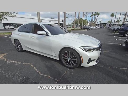 Used 2019 BMW 330i Sedan w/ Premium Package image 16