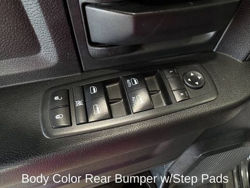 Used 2019 RAM 1500 Express w/ Wheel & Sound Group AWD/4WD image 11