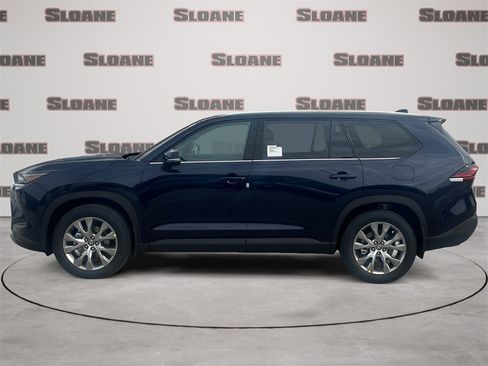 New 2026 Toyota Grand Highlander Limited image 2