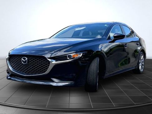 Used 2023 MAZDA MAZDA3 s FWD image 4