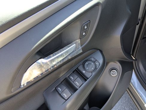 New 2025 Buick Envista Preferred w/ Convenience I Package image 12