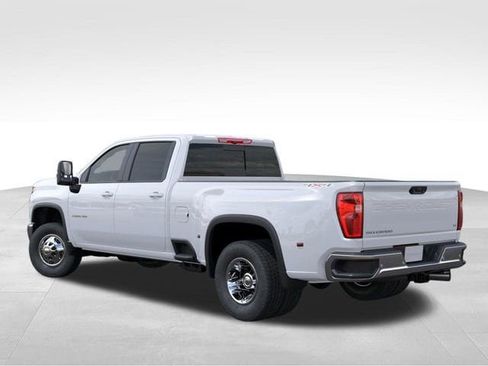 New 2026 Chevrolet Silverado 3500 LT w/ All Star Edition AWD/4WD image 3