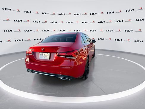 Used 2020 Mercedes-Benz A 220 image 8