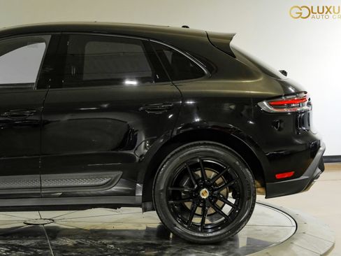 Used 2024 Porsche Macan w/ Premium Plus Package AWD/4WD image 15