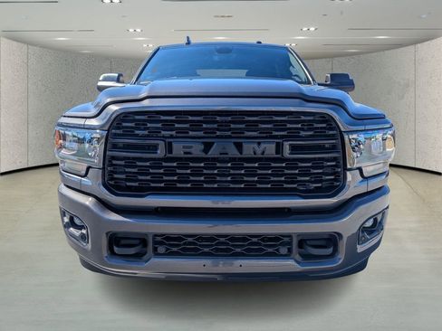 Used 2022 RAM 2500 Big Horn w/ Night Edition image 8
