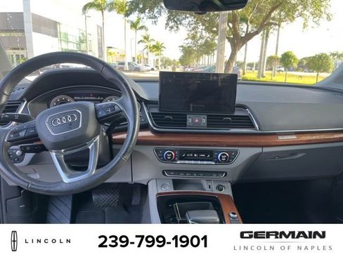 Used 2021 Audi Q5 Prestige AWD/4WD image 17