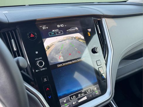 Used 2024 Subaru Outback Premium image 25