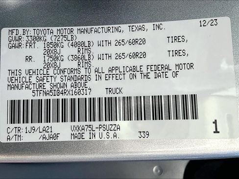 Used 2024 Toyota Tundra Platinum AWD/4WD image 37