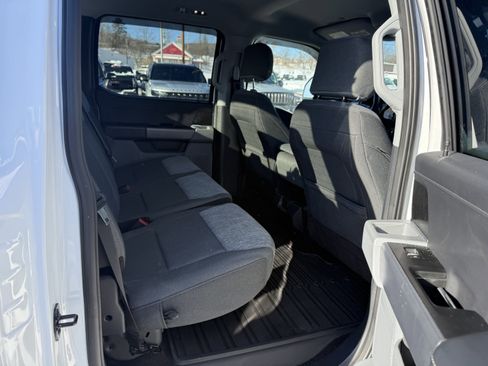 Used 2022 Ford F150 XLT w/ Equipment Group 302A High image 10