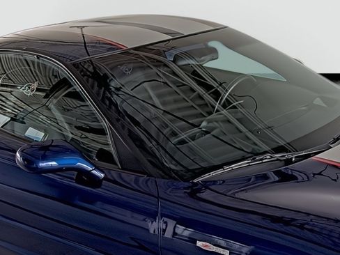 Used 2004 Chevrolet Corvette Z06 w/ Z06 Preferred Equipment Group RWD image 15