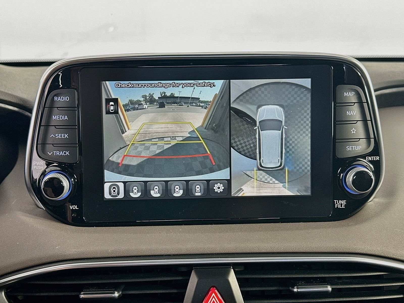 Used 2020 Hyundai Santa Fe Limited w/ Cargo Package FWD image 14