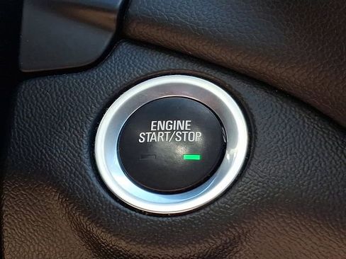 Used 2019 Chevrolet Equinox LT FWD image 22