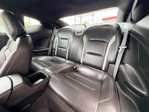 Used 2022 Chevrolet Camaro SS RWD image 29