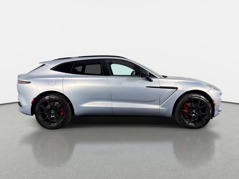Used 2023 Aston Martin DBX AWD/4WD image 34