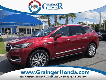 Used 2018 Buick Enclave Essence w/ LPO, Luxury Package