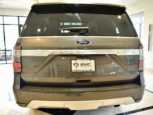 Used 2020 Ford Expedition Platinum AWD/4WD image 5